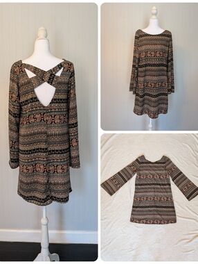 Boho Paisley Long-Sleeve Bell Shift Dress in Black and Brown size Large
